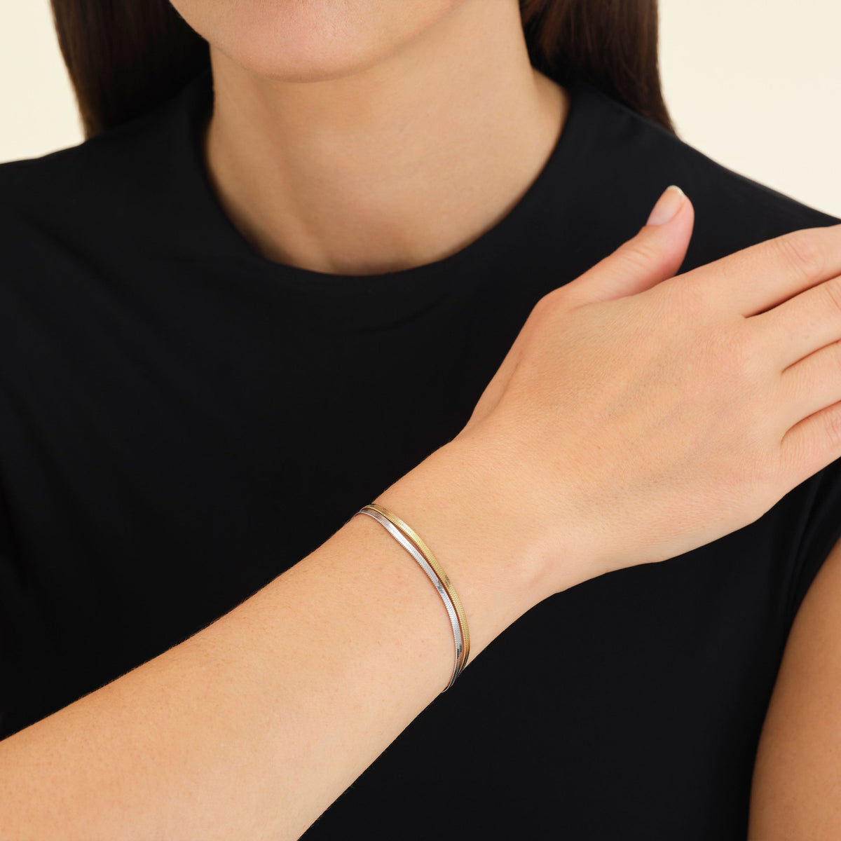 Duo Snake Bracelet leftcolumn