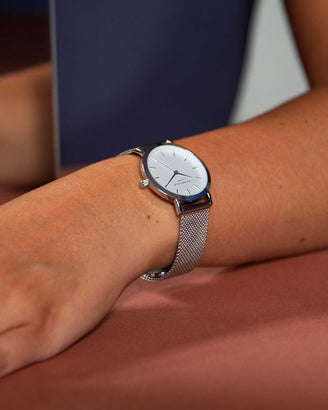 Tribeca Silver Mesh leftcolumn