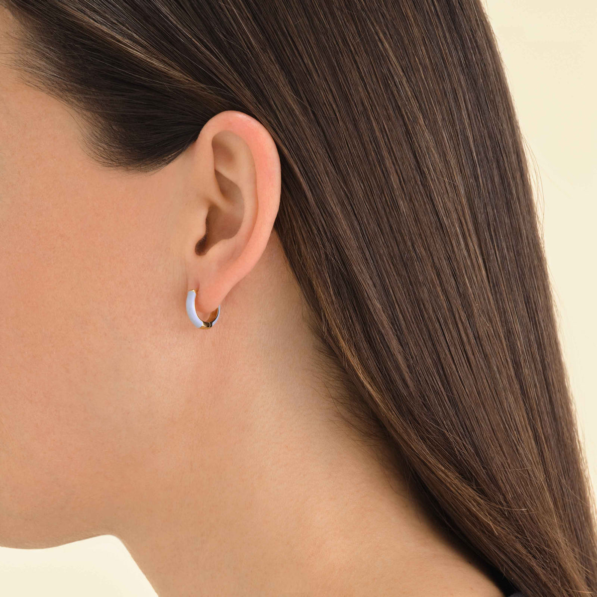 Enamel Huggies JECPS-J782,leftcolumn