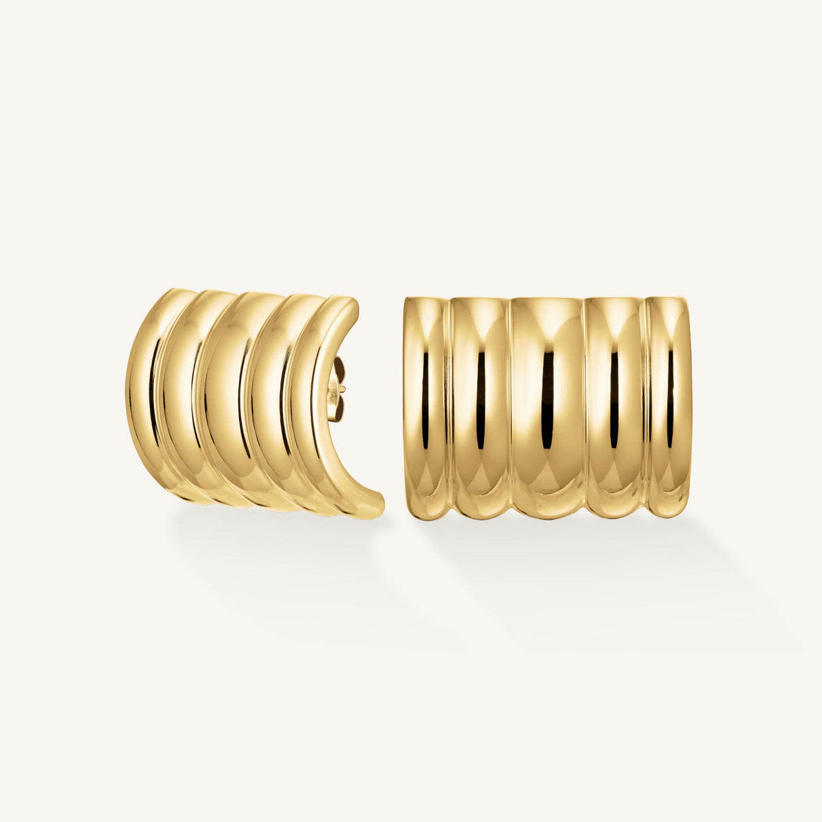 Ribbed Earrings leftcolumn